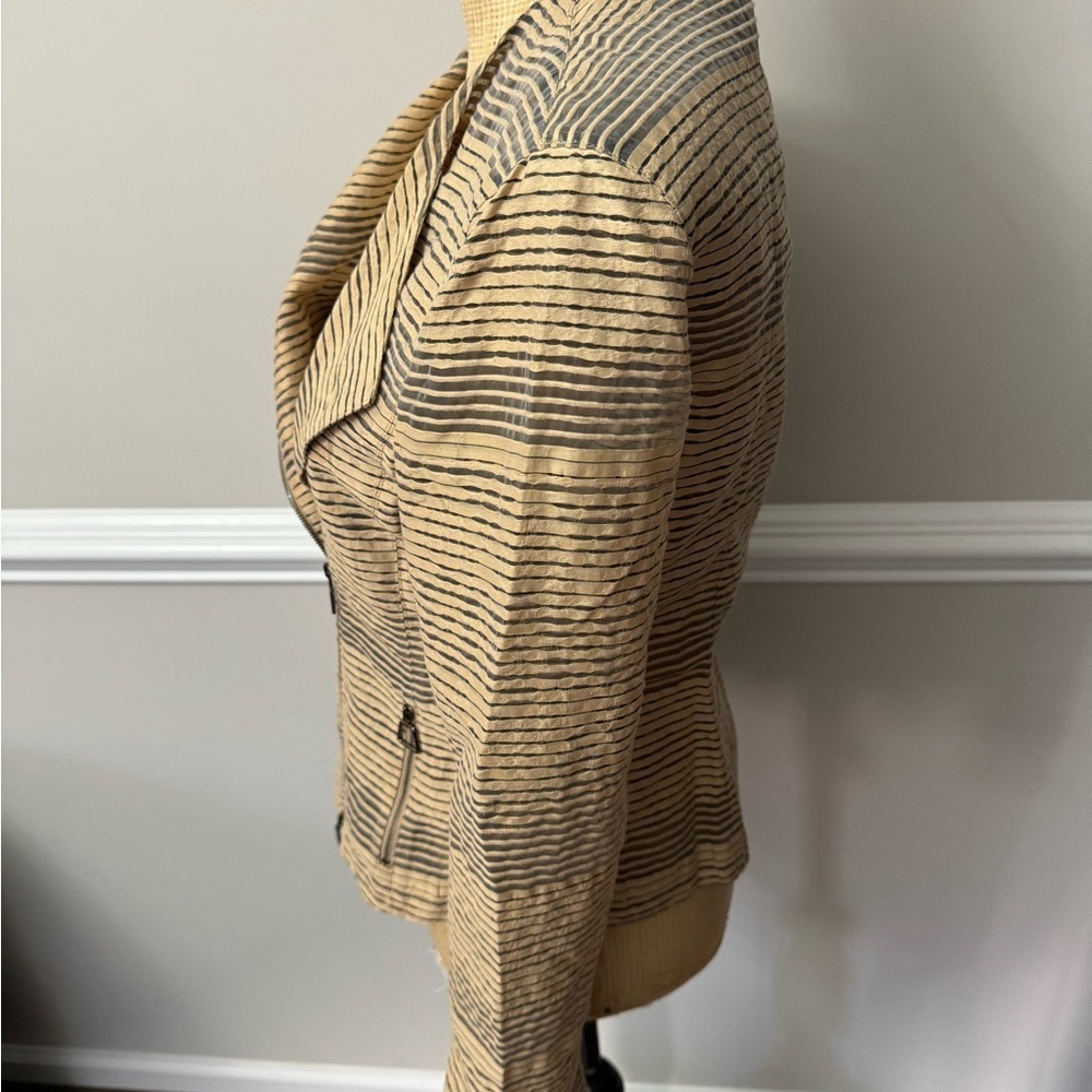 Akris jacket 6‎ - Picture 2 of 15